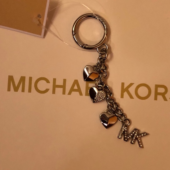 Authentic Micheal Kors key chain - Picture 1 of 2